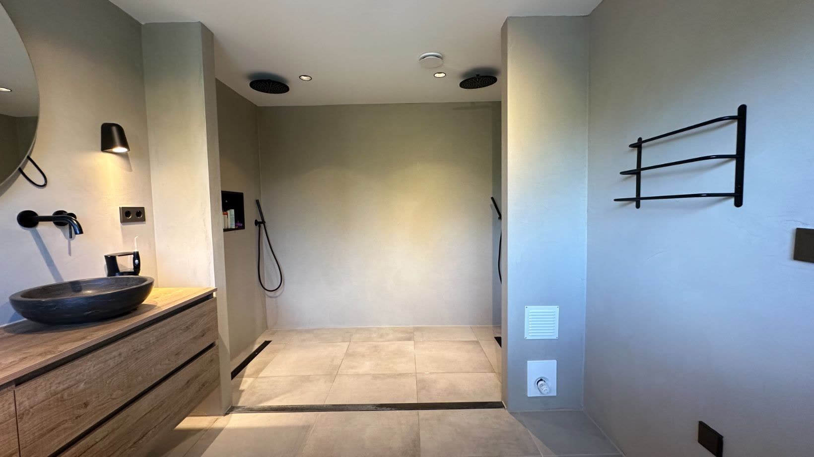 Master en-suite bathroom with double rain shower
